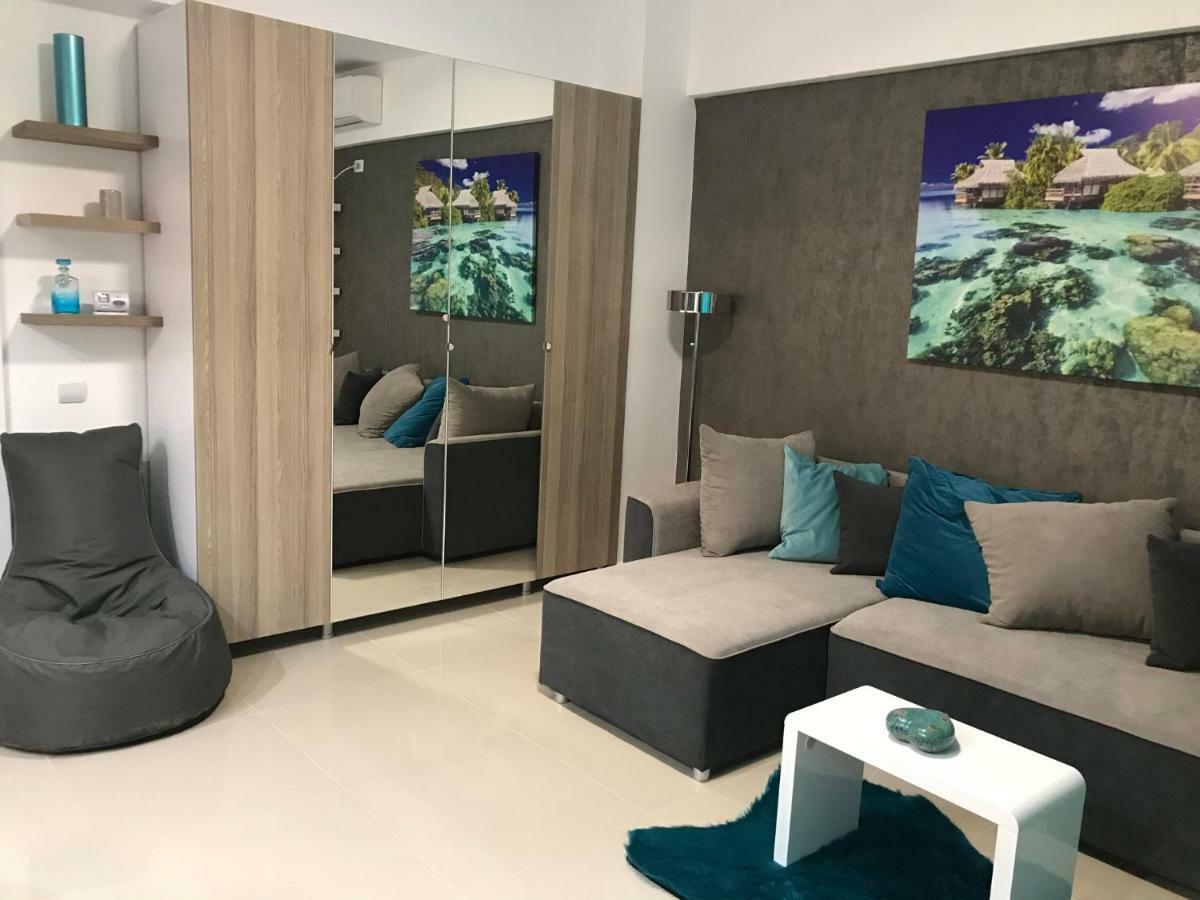 Luxury Flat 9 Near Metro Apartman Bukarest Kültér fotó