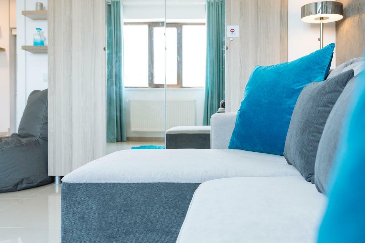 Luxury Flat 9 Near Metro Apartman Bukarest Kültér fotó