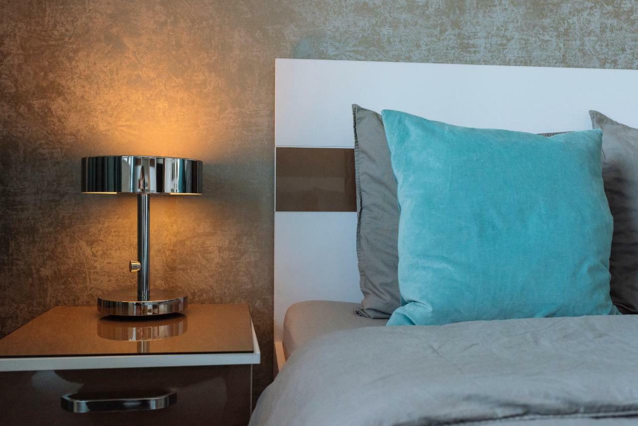 Luxury Flat 9 Near Metro Apartman Bukarest Kültér fotó